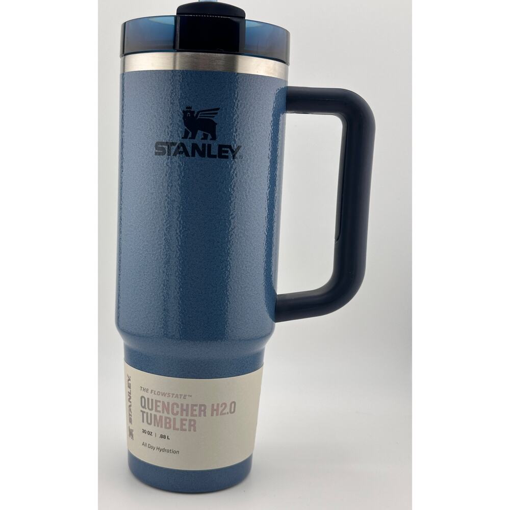 BRAND NEW Stanley 30 oz. Quencher H2.0 FlowState Tumbler; HAMMERTONE LAKE